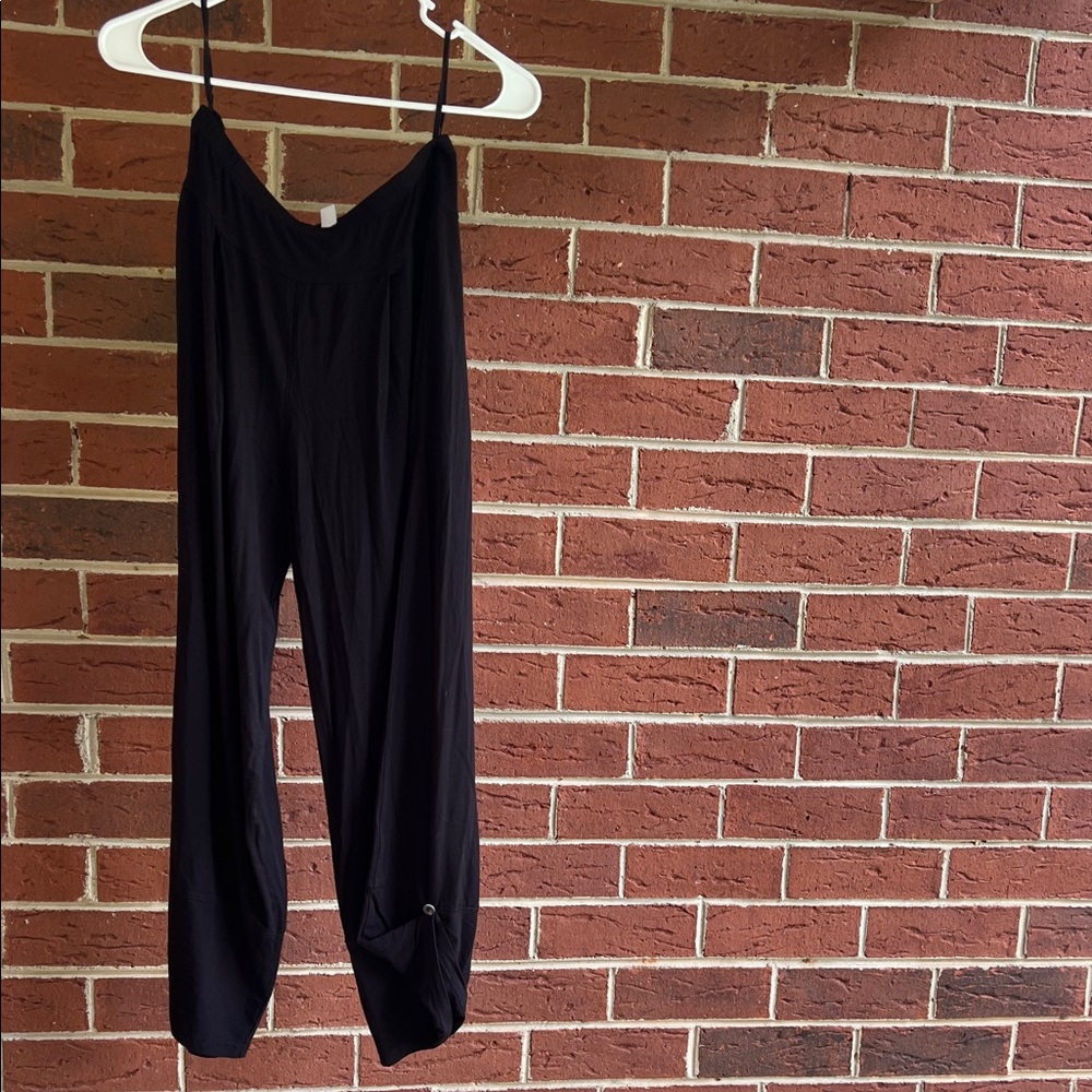 Hartstrings Black Women's Casual Pants